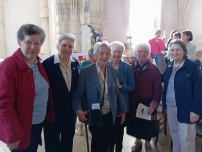 Avec la communauté