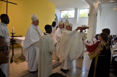 Messe de l'ordination   Procession des offrandes