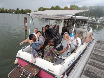 11.모젤강위의 유람선